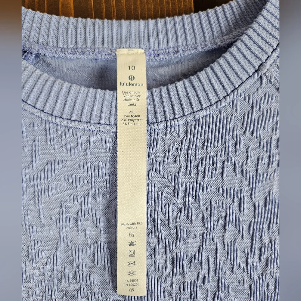 Lululemon Rest Less Pullover Hydrangea Blue  Long Sleeve Ribbed Size 10 - Picture 8 of 8